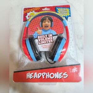 Ryans World Kids Headphones, Adjustable Headband, Stereo Sound, 3.5Mm Jack, Wire